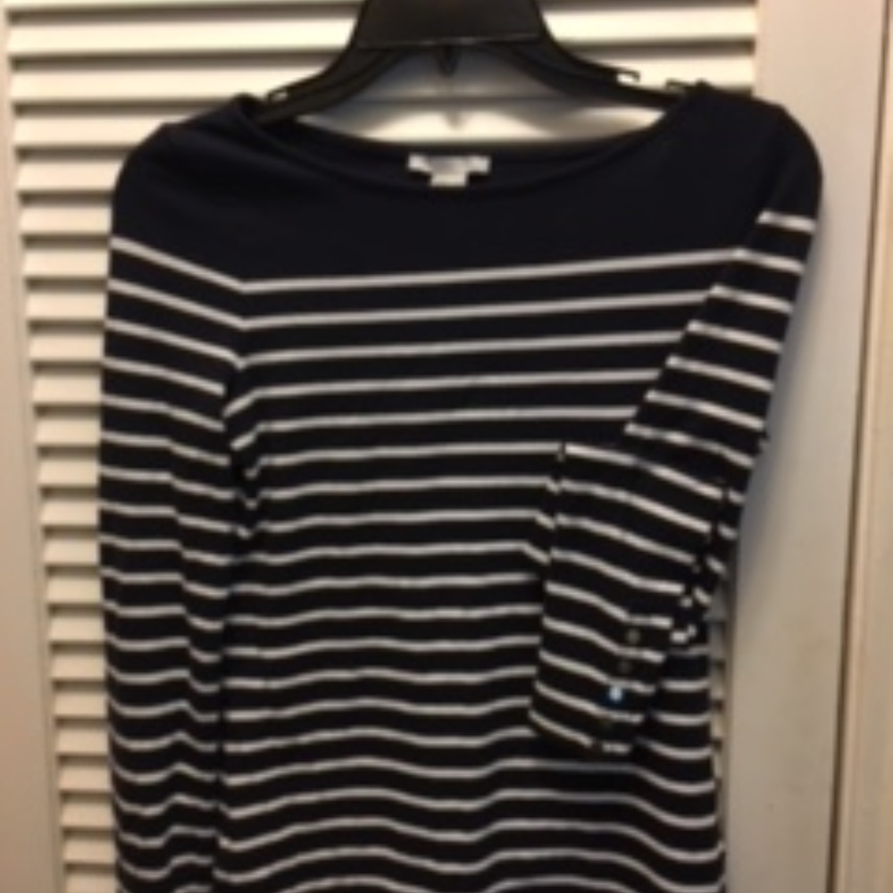 H&M Top - Picture 3 of 4